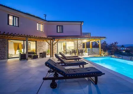 Villa Dominika