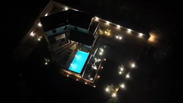 Villa Dominika